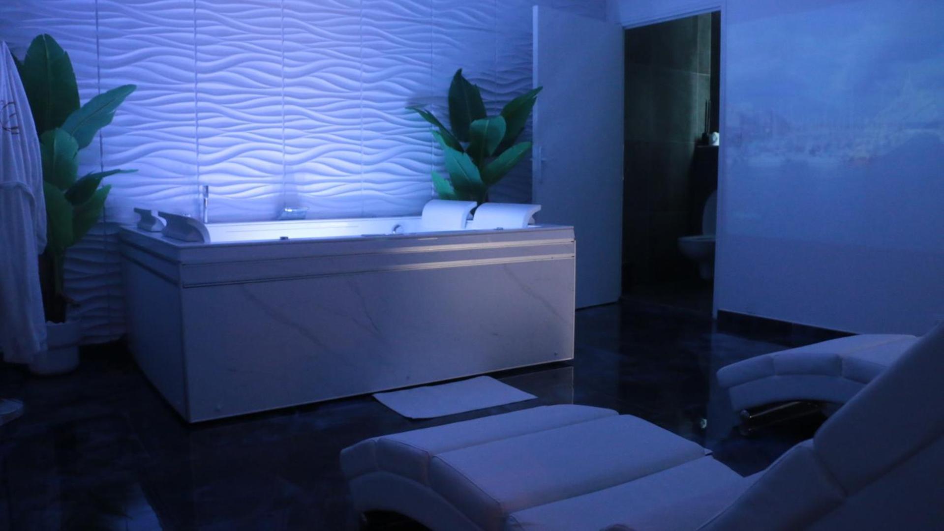 Dima Suite Jacuzzi Privatif Vedène Εξωτερικό φωτογραφία